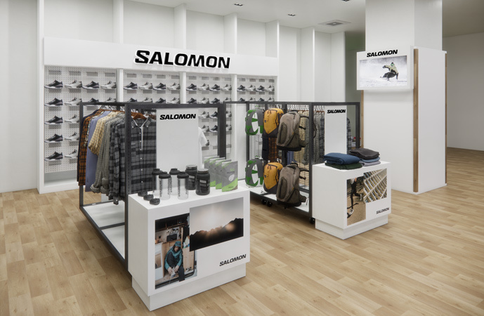 「アートスポーツ本店」に「サロモンスペシャリティストア」がオープン