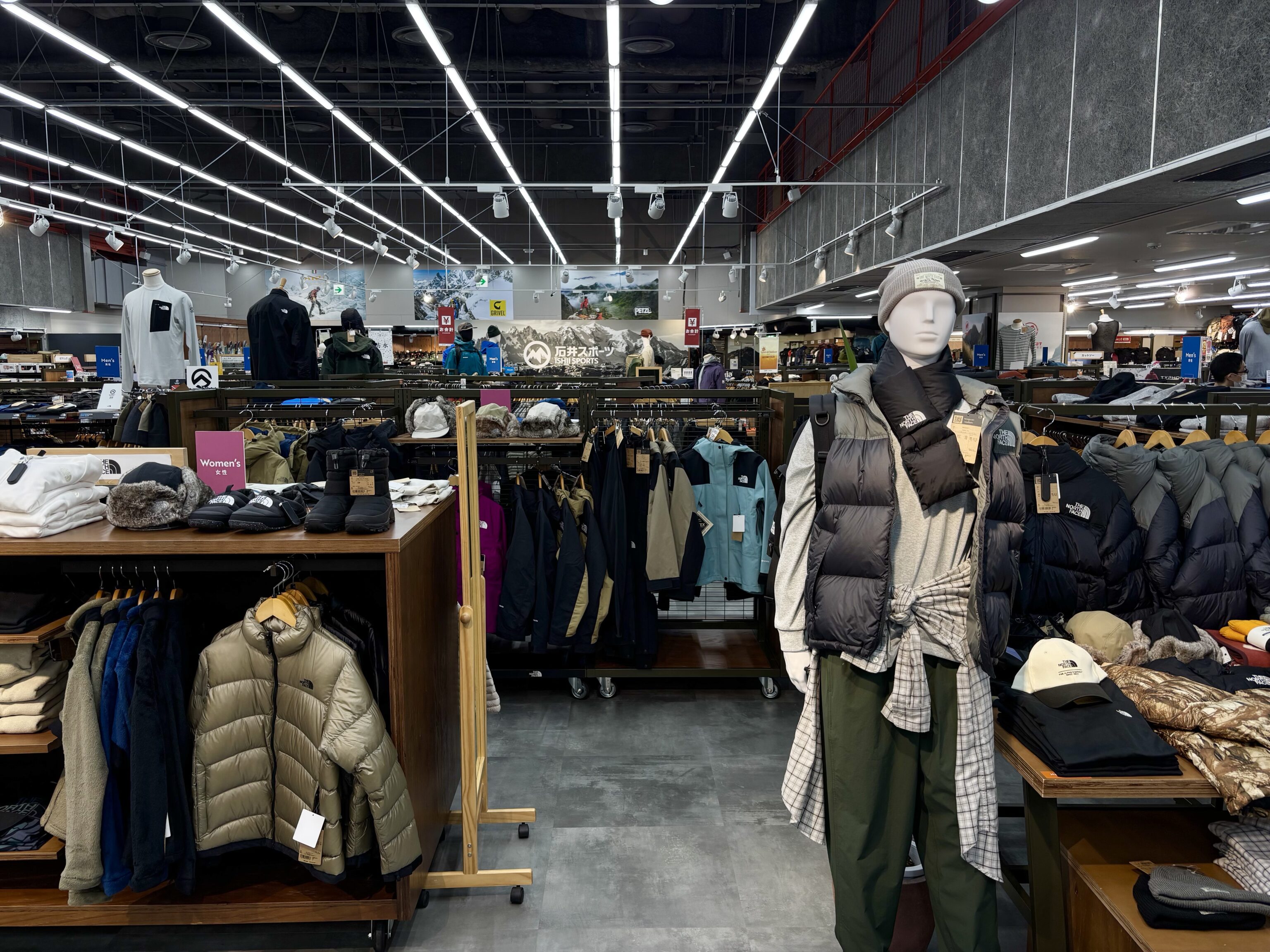 石井スポーツ 長野店