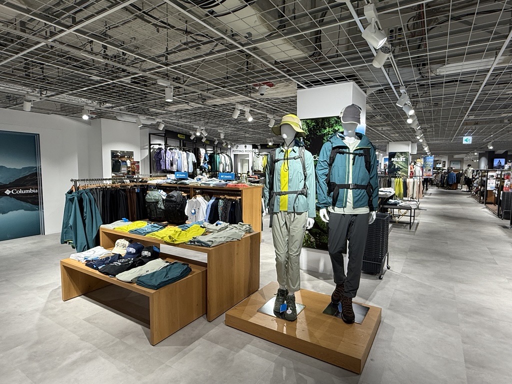 石井スポーツ ヨドバシ池袋店